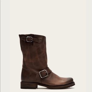 Frye Veronica Short leather boot